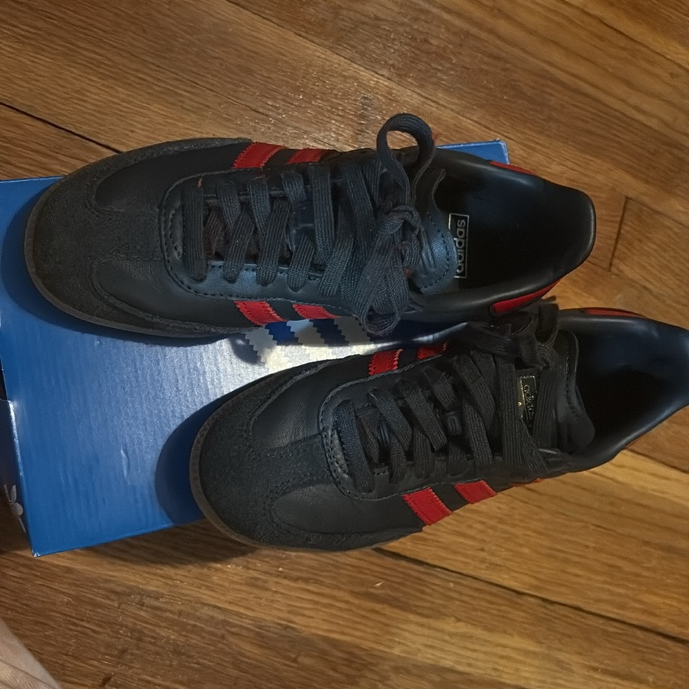Adidas Samba